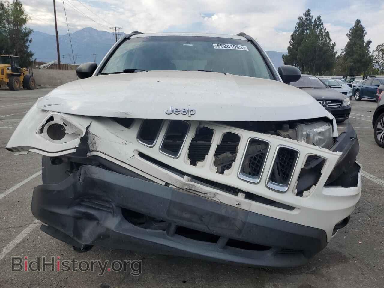 2016 JEEP COMPASS - VIN: 1C4NJCBA0GD615774 - Фото 5