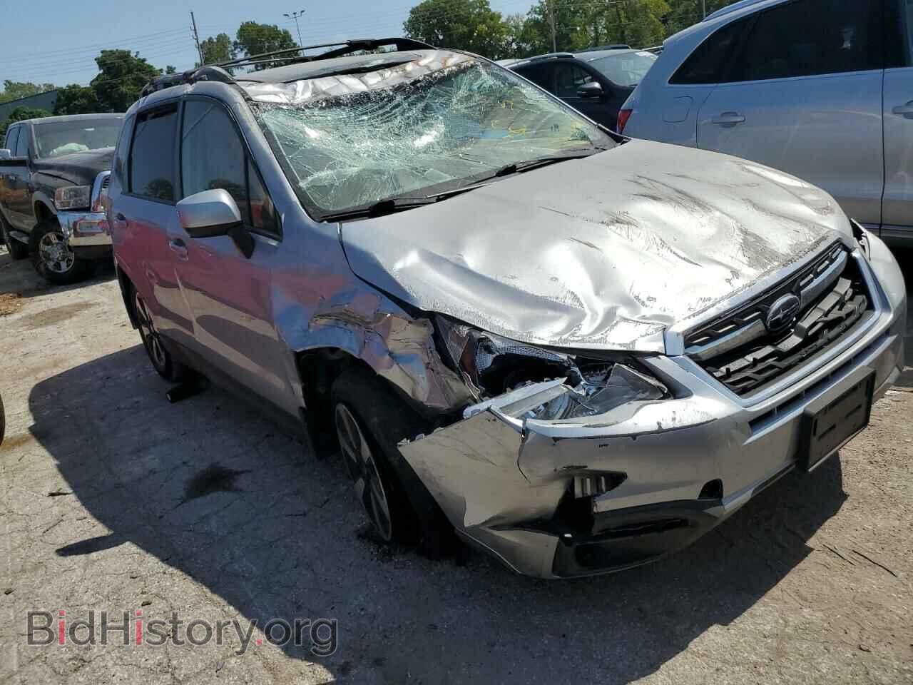 2017 SUBARU FORESTER - VIN: JF2SJAEC8HH594902 - Фото 4