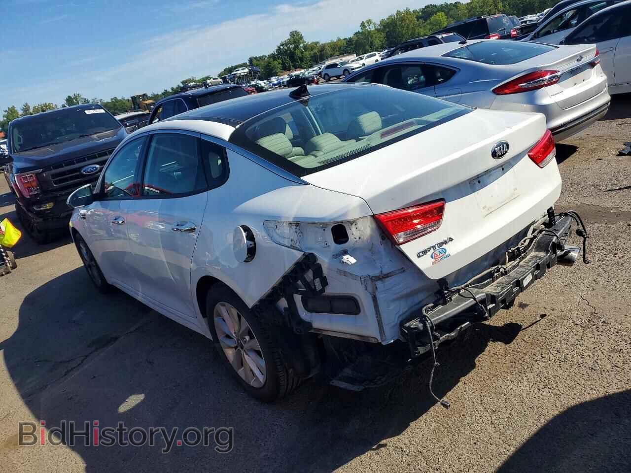 2018 KIA OPTIMA - VIN: 5XXGU4L34JG239180 - Photo 2