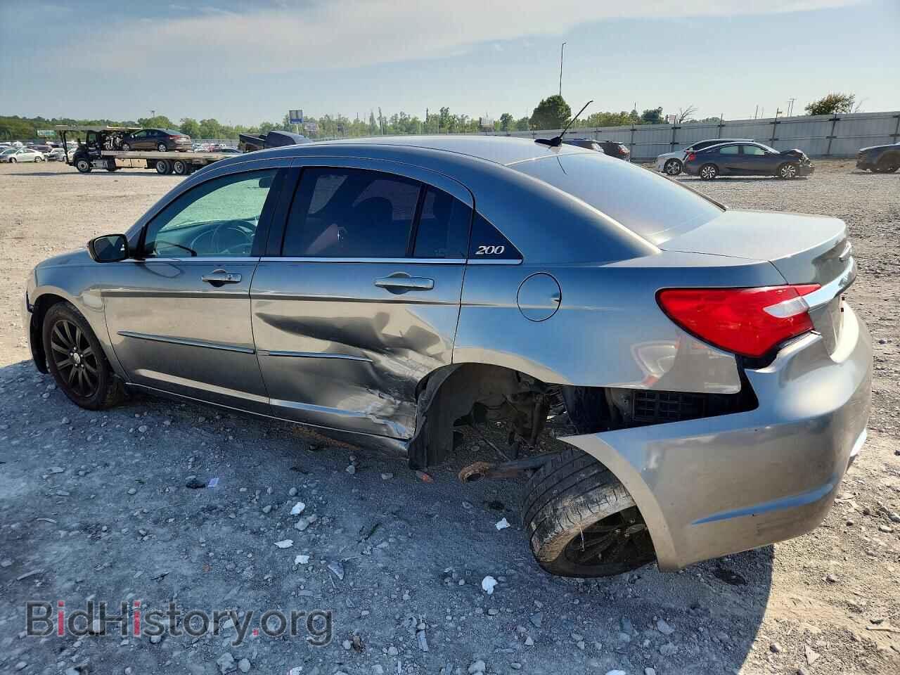2012 CHRYSLER 200 - VIN: 1C3CCBBB3CN203443 - Photo 2