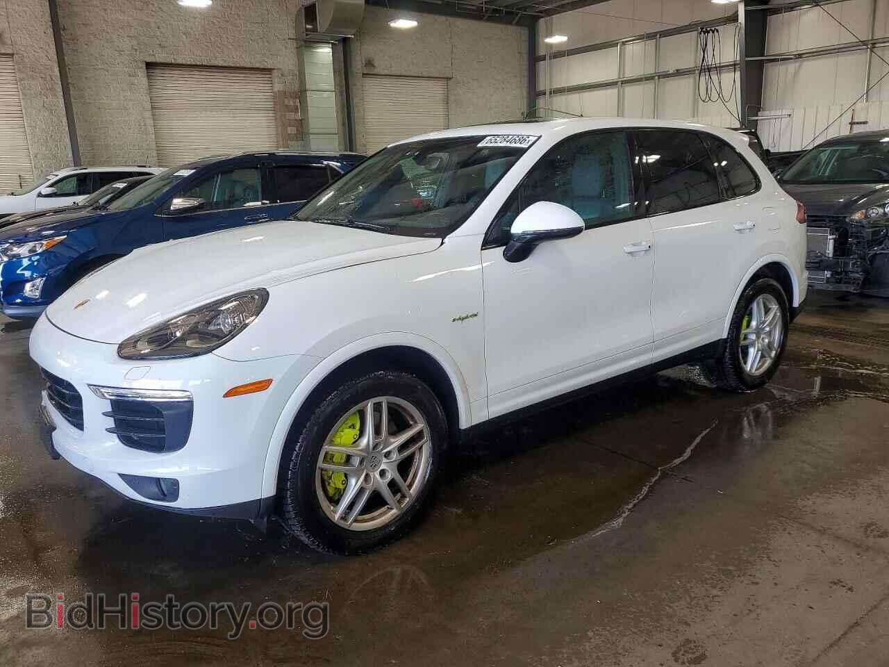 Photo WP1AE2A29HLA70641 - PORSCHE CAYENNE 2017