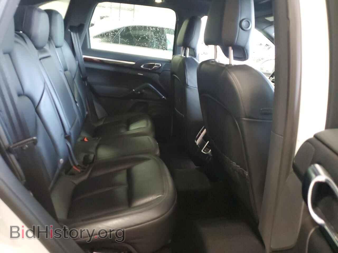 2017 PORSCHE CAYENNE - VIN: WP1AE2A29HLA70641 - Фото 10