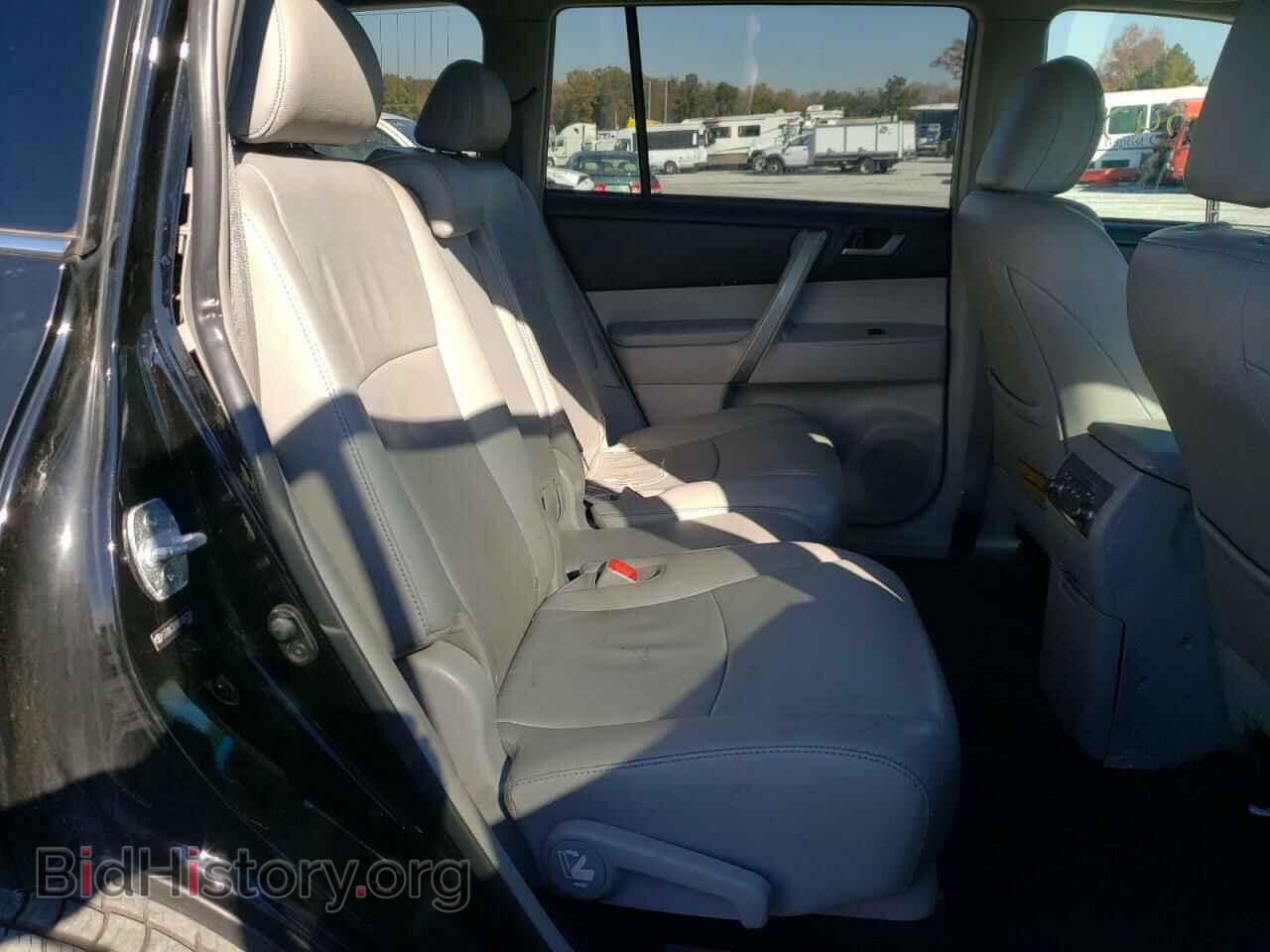 2011 TOYOTA HIGHLANDER - VIN: 5TDBK3EH8BS064368 - Фото 6