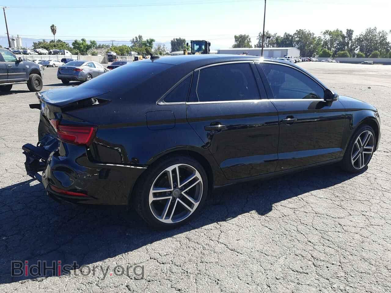 2017 AUDI A3 - VIN: WAUAUGFF3H1053436 - Фото 3