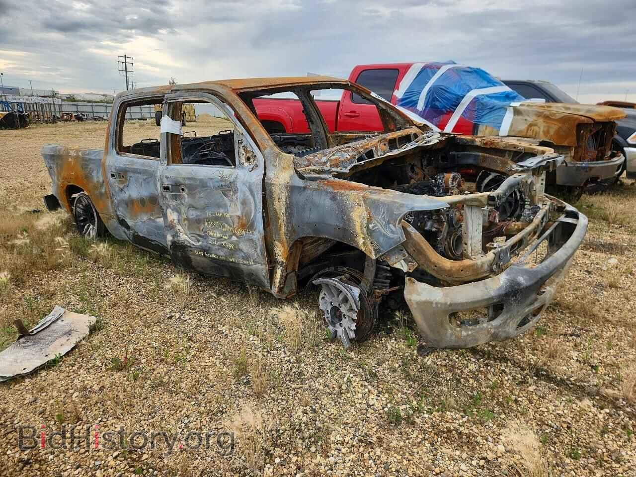 2022 RAM 1500 - VIN: 1C6SRFJT3NN309733 - Фото 4