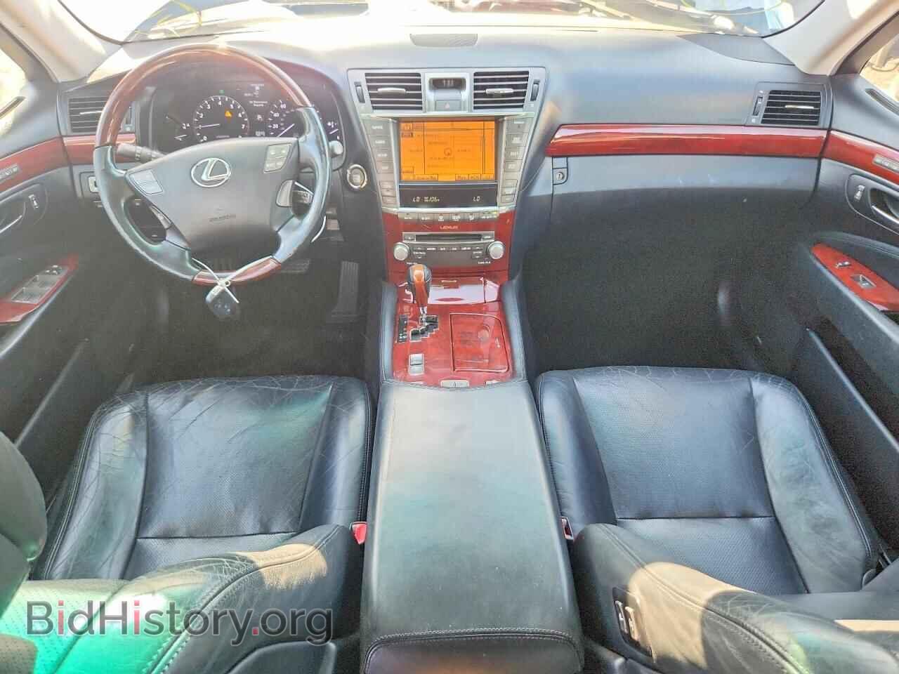 2012 LEXUS LS460 - VIN: JTHBL5EF0C5109588 - Photo 8
