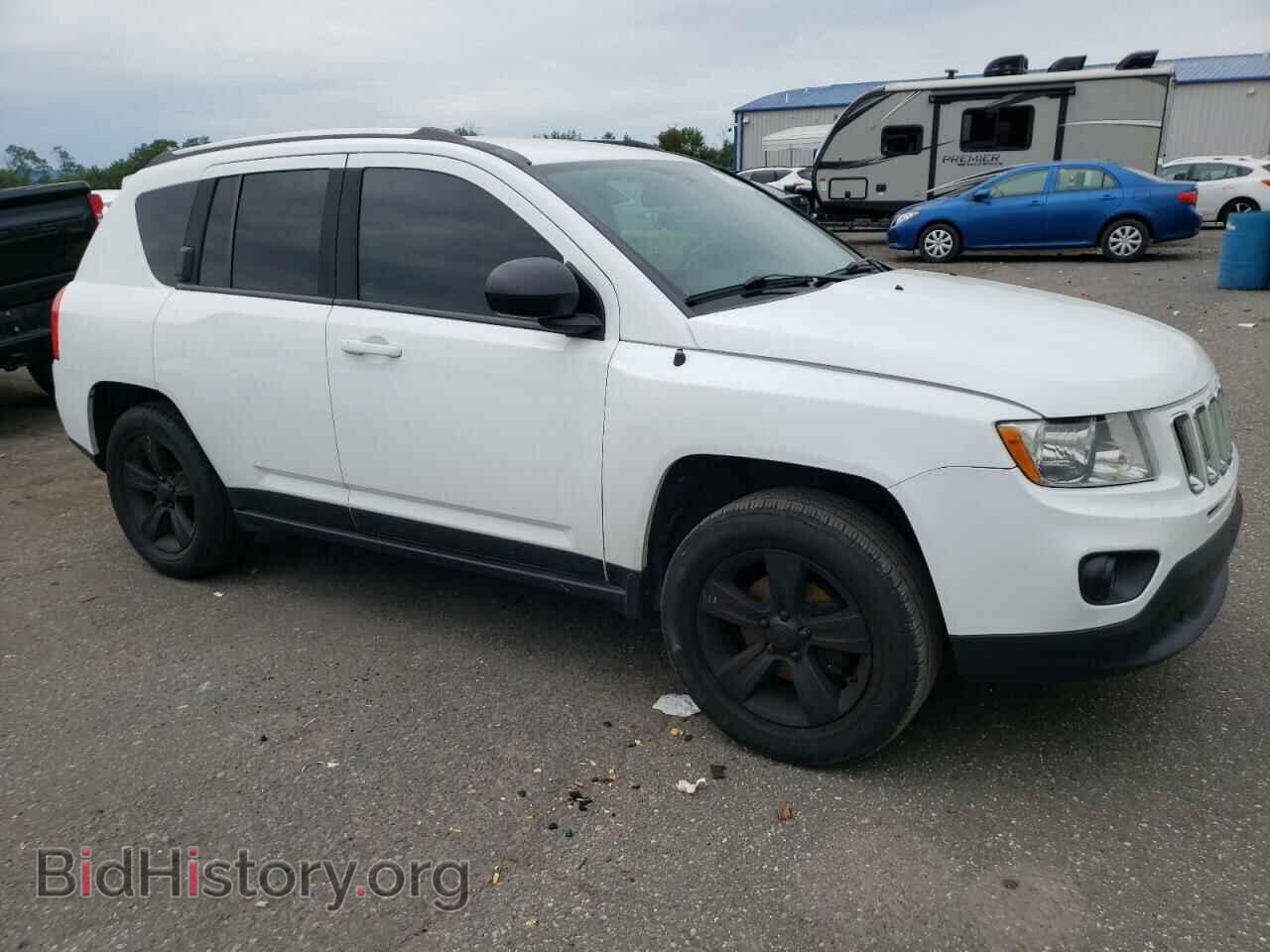 2013 JEEP COMPASS - VIN: 1C4NJDEB6DD218155 - Photo 4