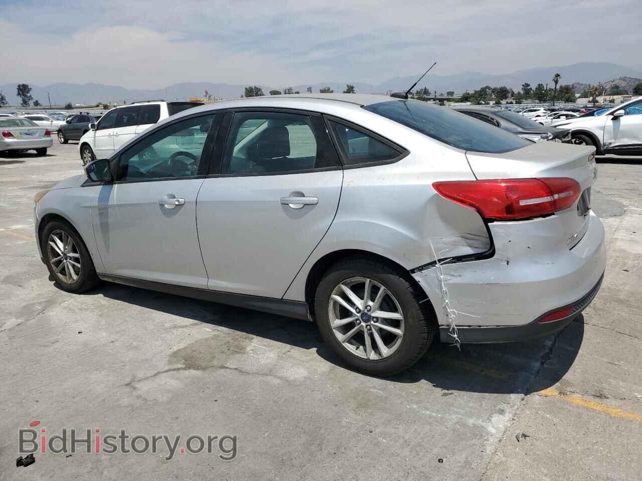 2017 FORD FOCUS - VIN: 1FADP3F26HL236093 - Фото 2
