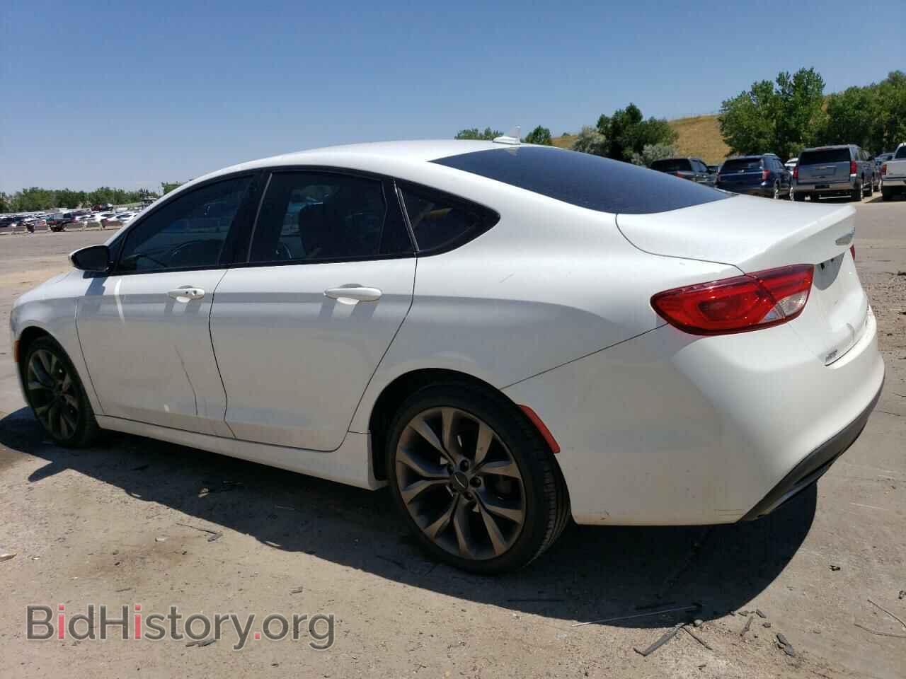 2016 CHRYSLER 200 - VIN: 1C3CCCDG5GN135621 - Фото 2