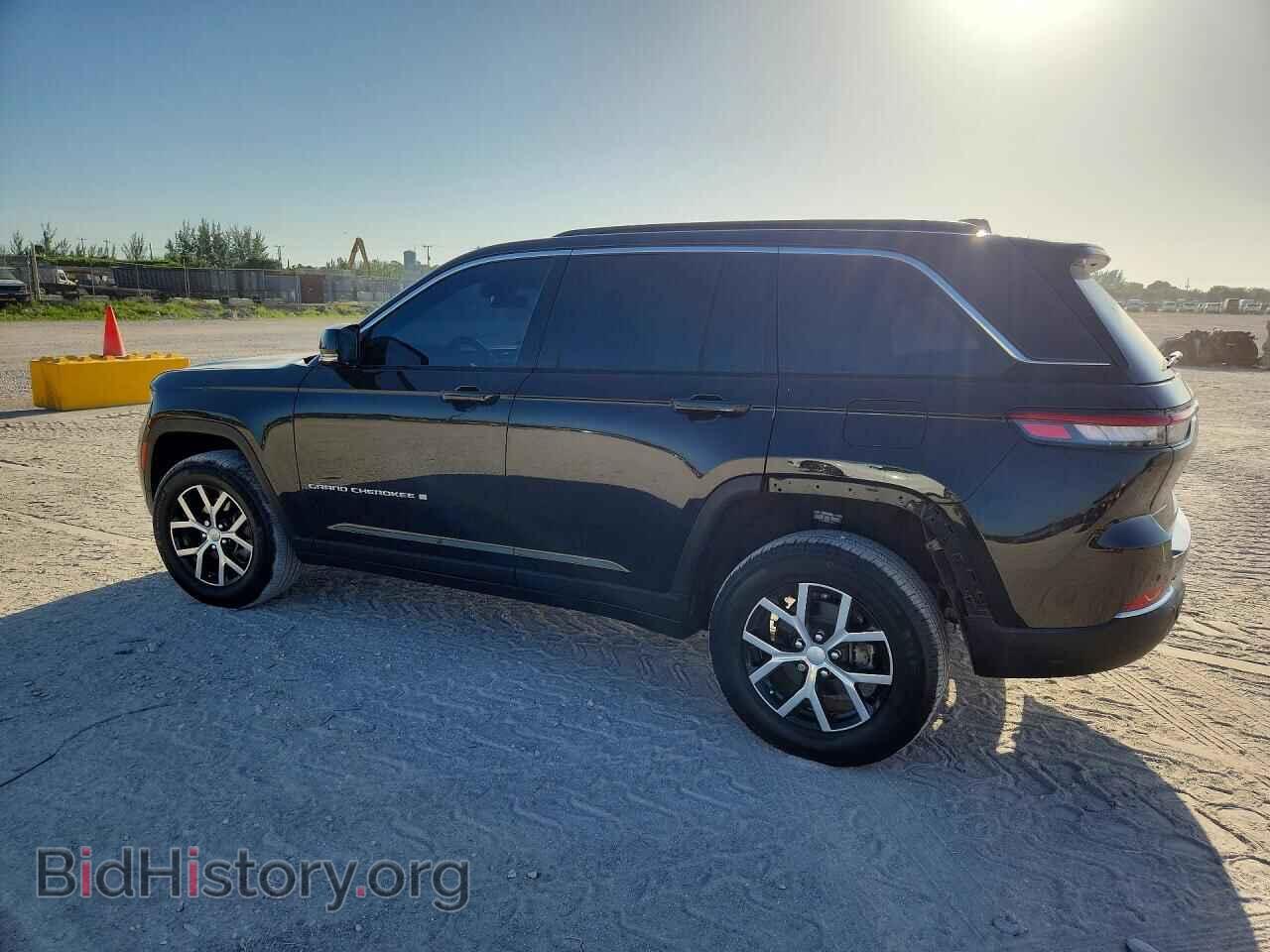 2025 JEEP CHEROKEE - VIN: 1C4RJGBG0SC290121 - Photo 2