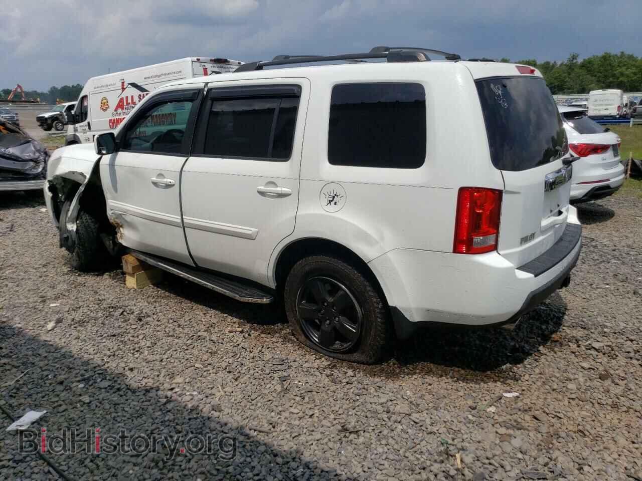 2011 HONDA PILOT - VIN: 5FNYF4H68BB084784 - Фото 2