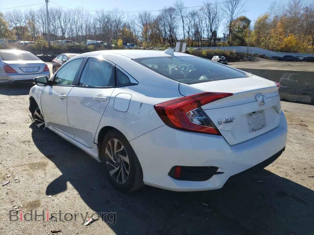 2017 HONDA CIVIC - VIN: 2HGFC2F73HH558712 - Фото 3
