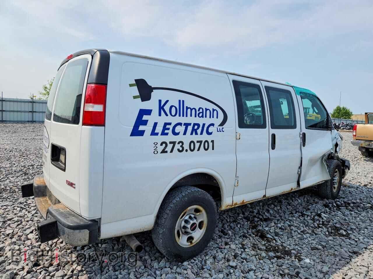 2016 GMC SAVANA - VIN: 1GTW7AFF1G1902152 - Photo 3