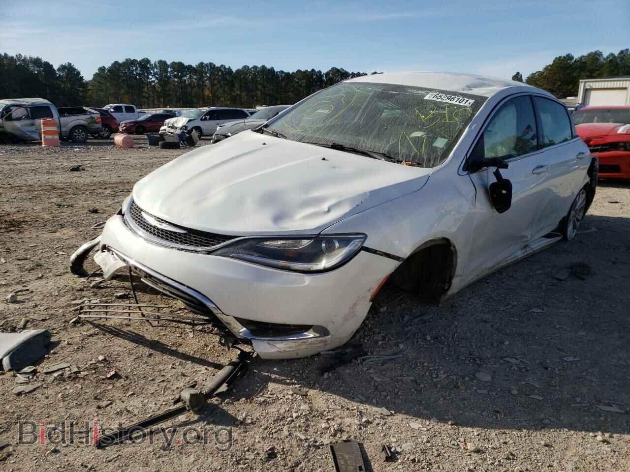 2015 CHRYSLER 200 - VIN: 1C3CCCAB2FN658859 - Фото 2