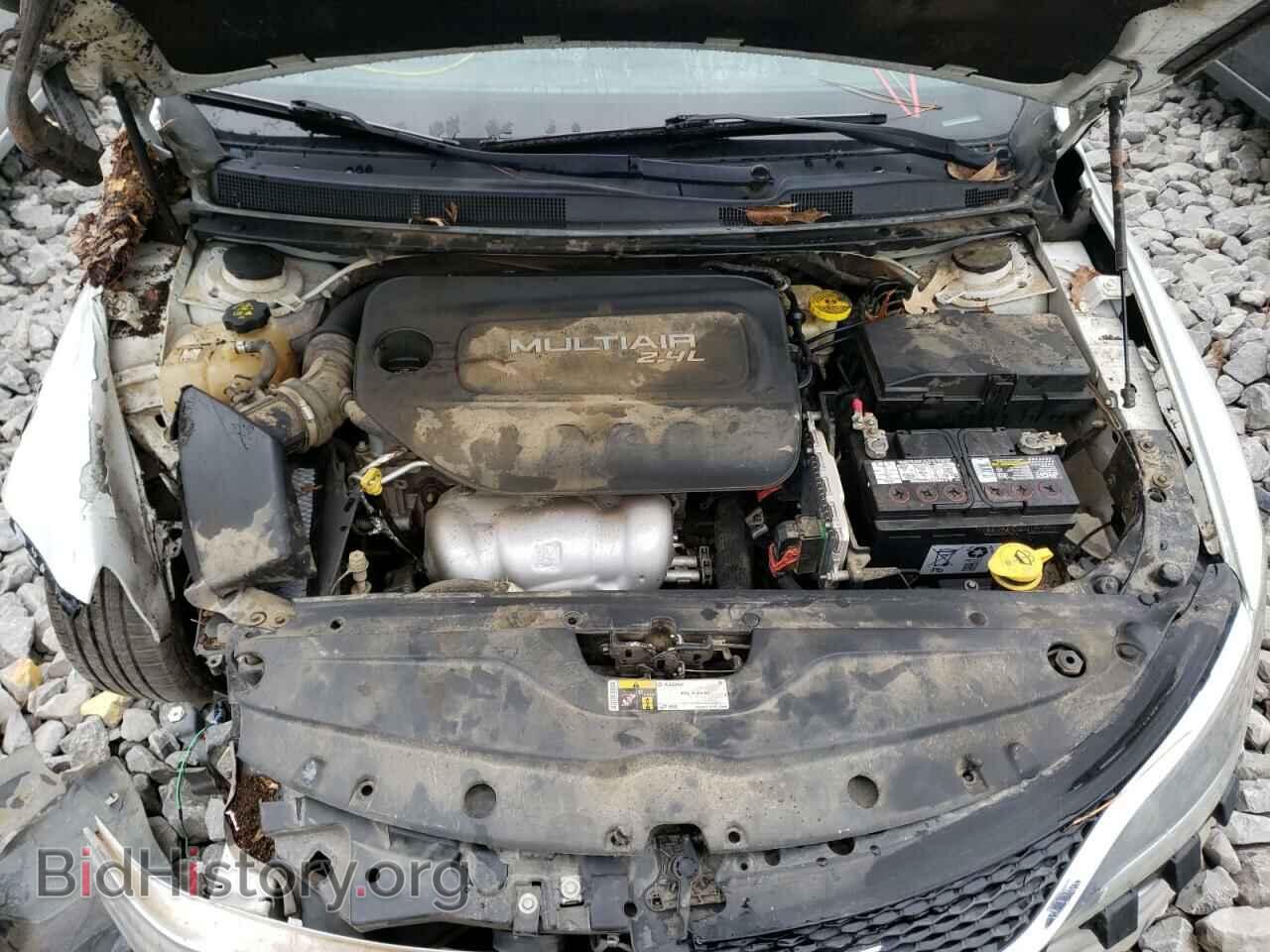 2015 CHRYSLER 200 - VIN: 1C3CCCAB2FN658859 - Фото 7