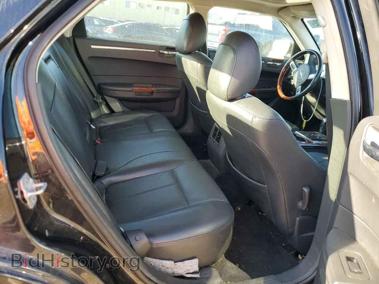 2010 CHRYSLER 300 - VIN: 2C3CA3CV9AH324374 - Фото 6