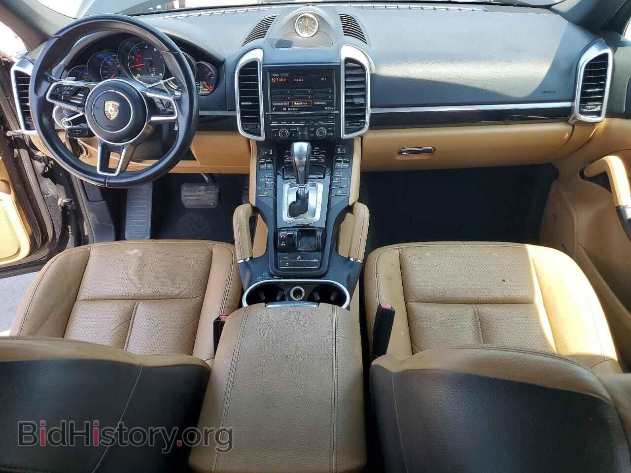 2016 PORSCHE CAYENNE - VIN: WP1AA2A27GKA13371 - Photo 8