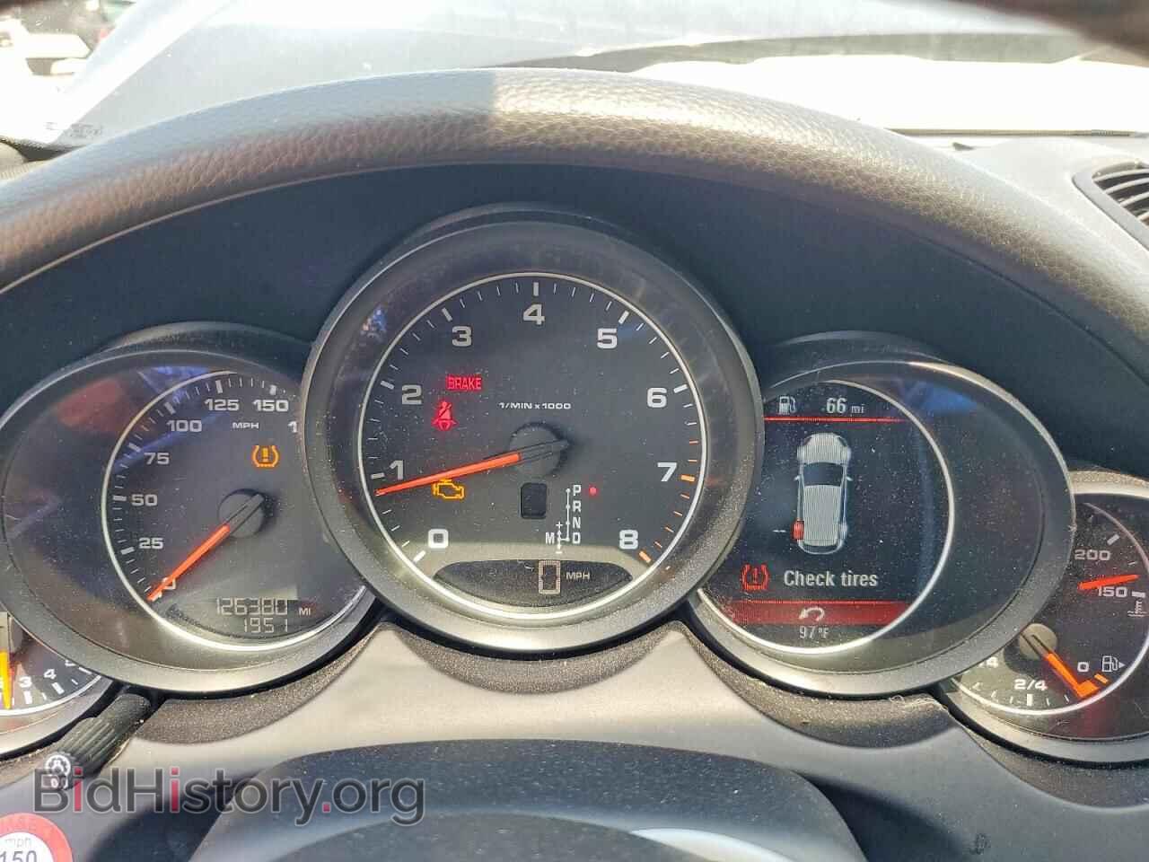 2016 PORSCHE CAYENNE - VIN: WP1AA2A27GKA13371 - Photo 9