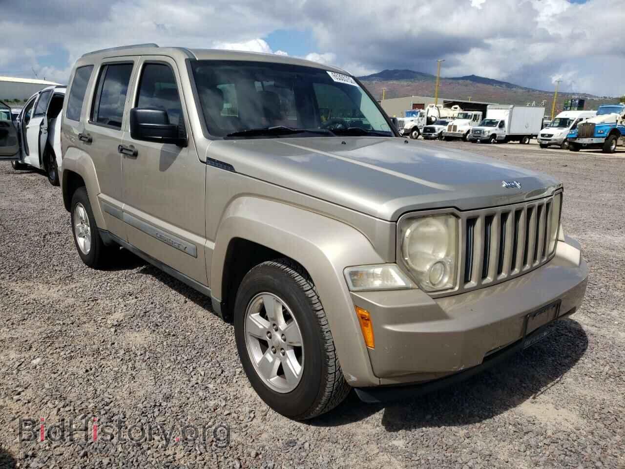 Photo 1J4PP2GK3BW562918 - JEEP LIBERTY 2011