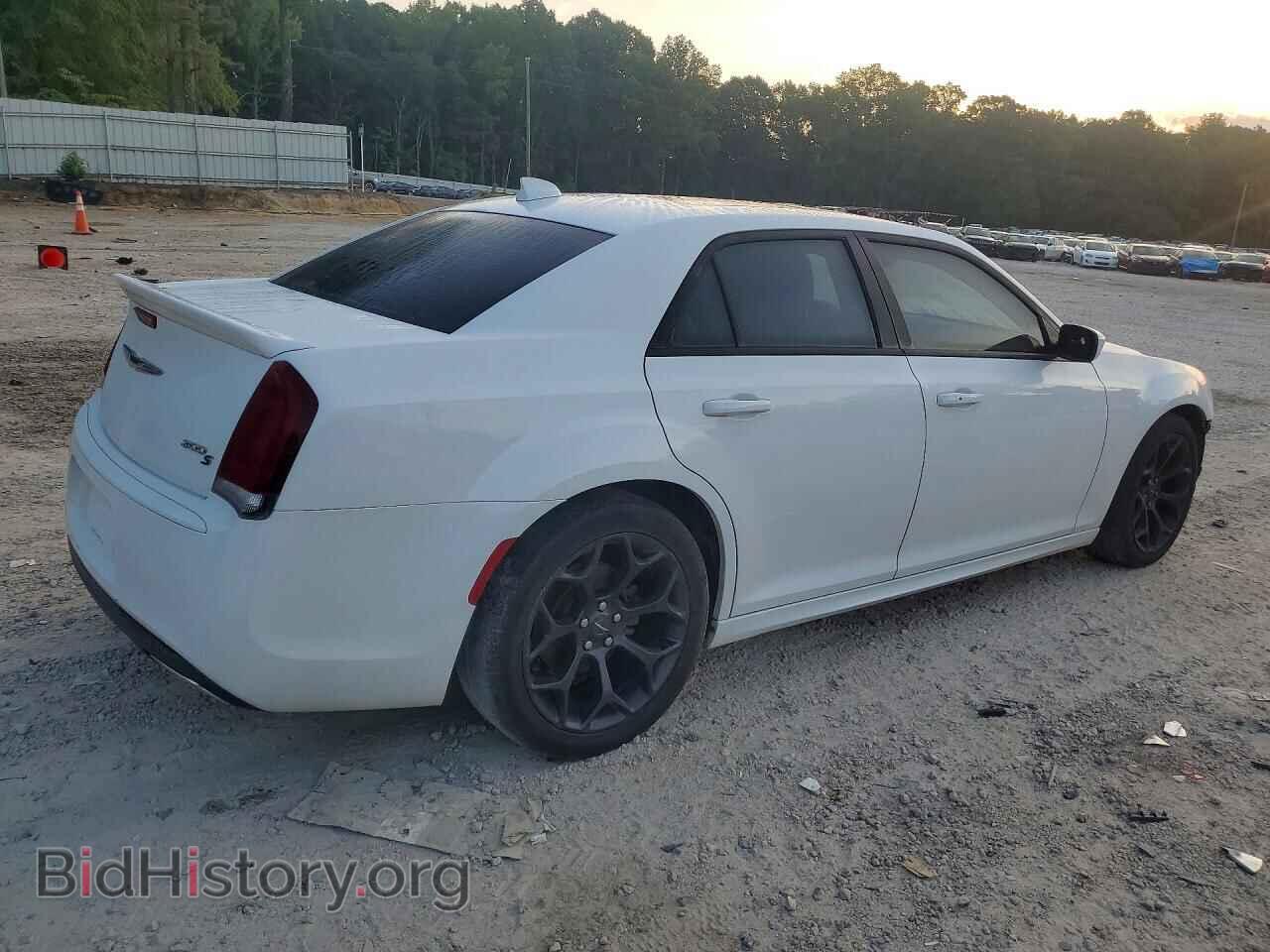 2020 CHRYSLER 300 - VIN: 2C3CCABT8LH180656 - Photo 3