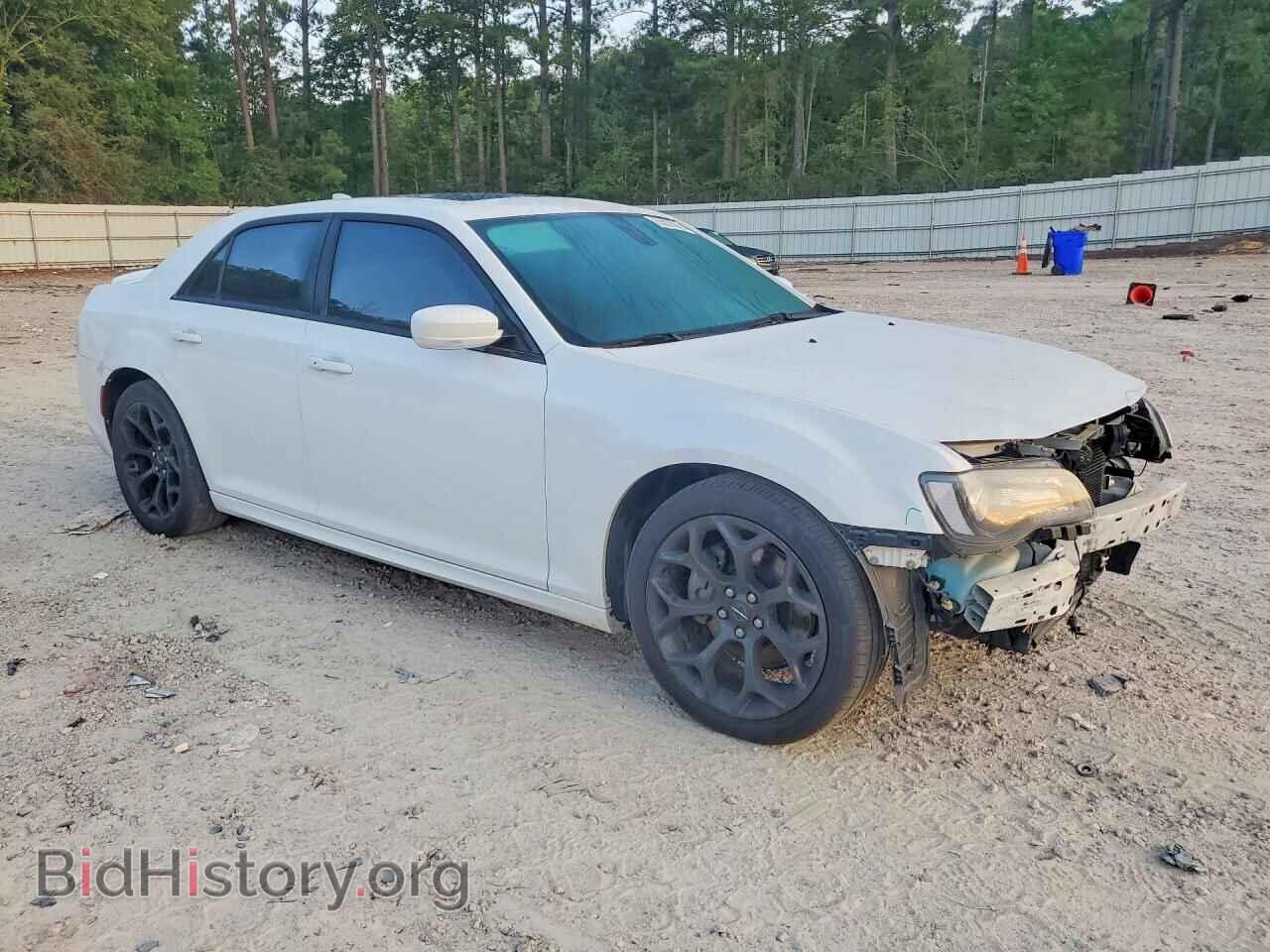 2020 CHRYSLER 300 - VIN: 2C3CCABT8LH180656 - Photo 4