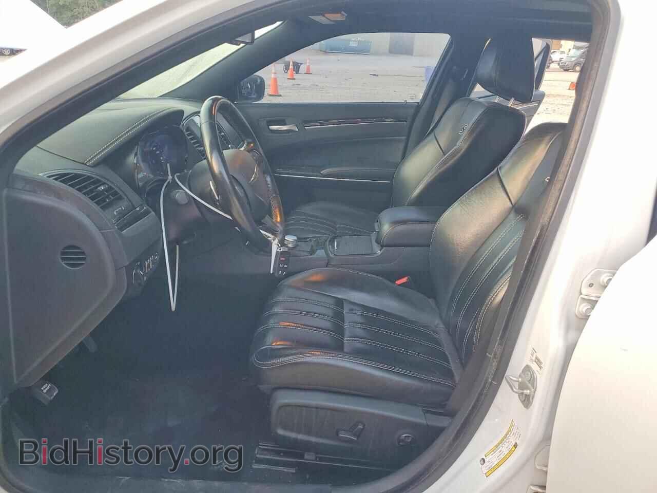 2020 CHRYSLER 300 - VIN: 2C3CCABT8LH180656 - Photo 7
