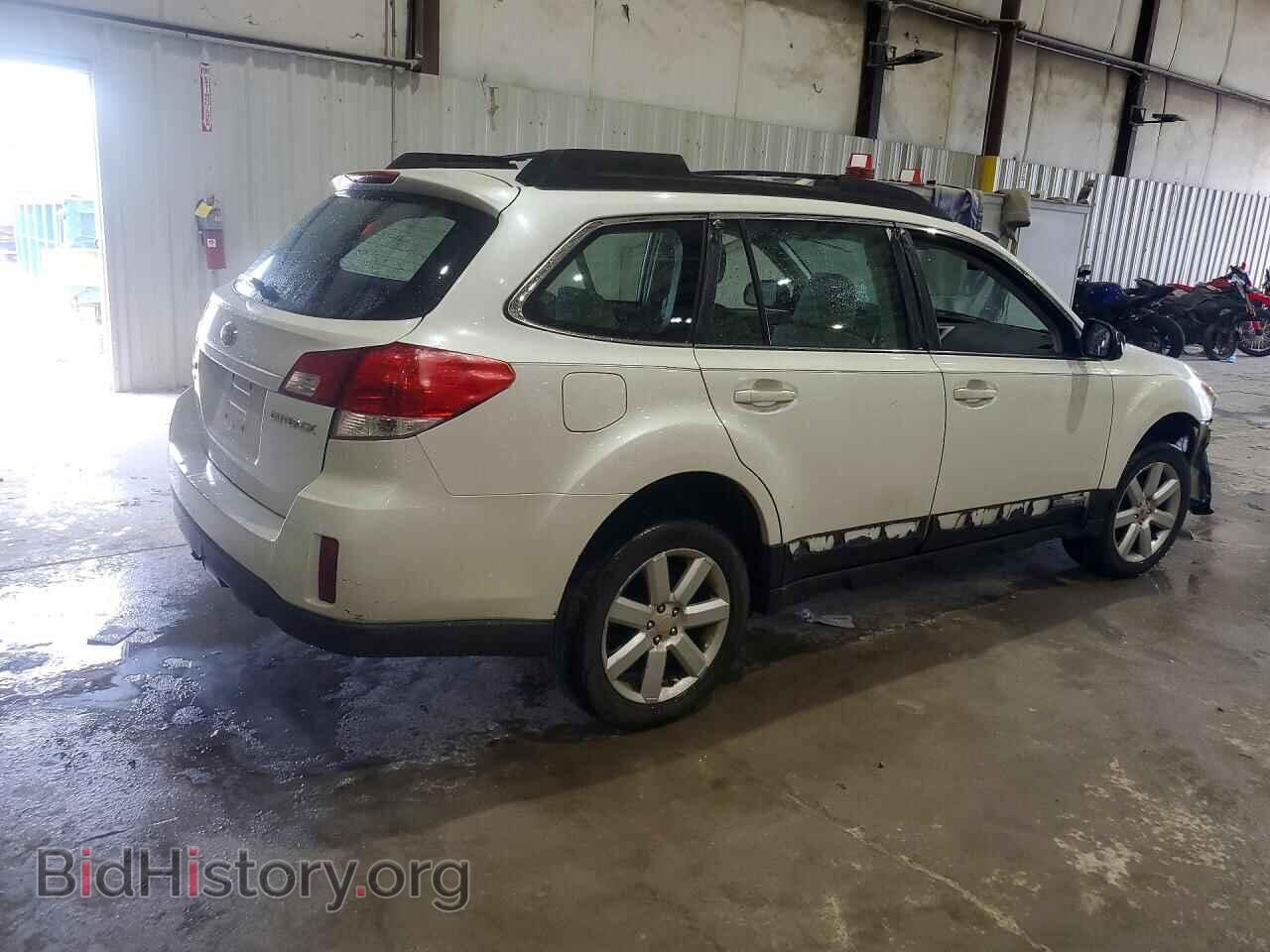 2011 SUBARU OUTBACK - VIN: 4S4BRCAC2B3406402 - Фото 3