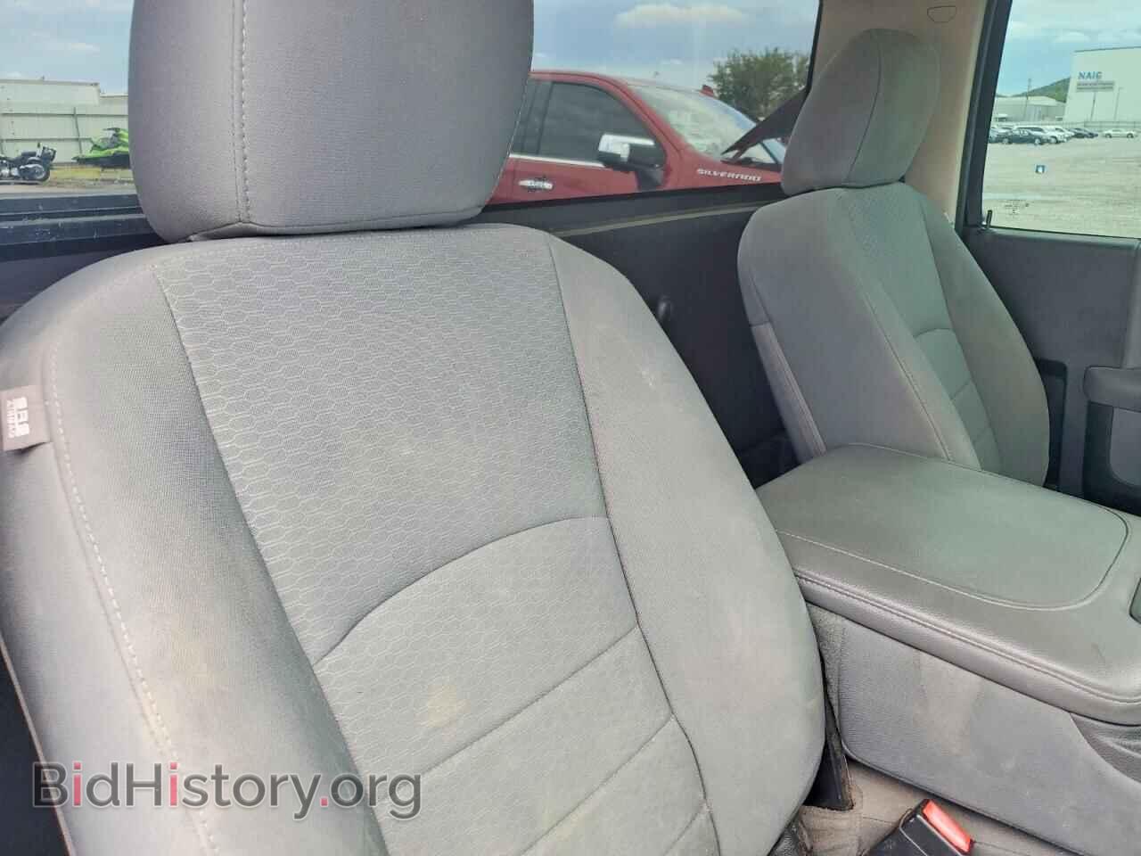 2014 RAM 1500 - VIN: 3C6JR6AT6EG174333 - Photo 10