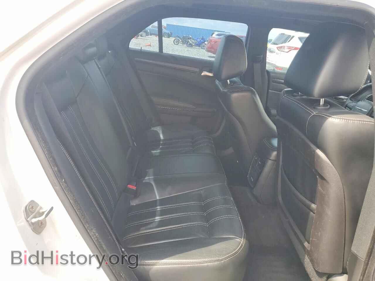 2015 CHRYSLER 300 - VIN: 2C3CCABG6FH756266 - Photo 10
