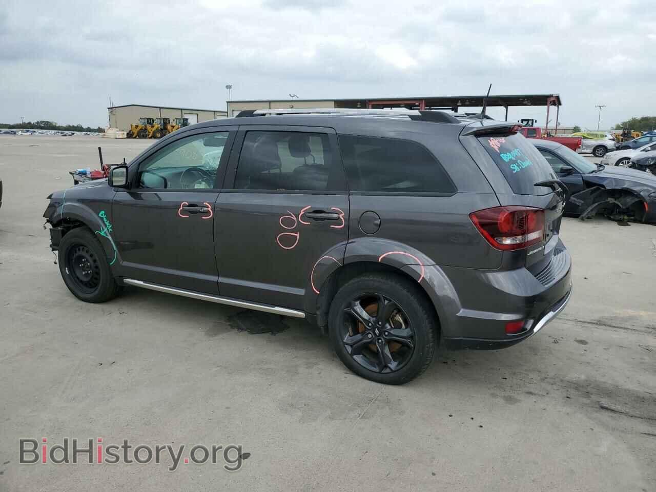 2020 DODGE JOURNEY - VIN: 3C4PDCGB0LT232049 - Фото 2