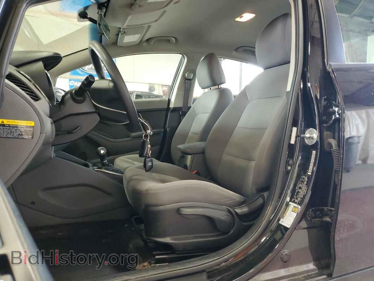 2017 KIA FORTE - VIN: 3KPFK4A79HE058103 - Фото 7