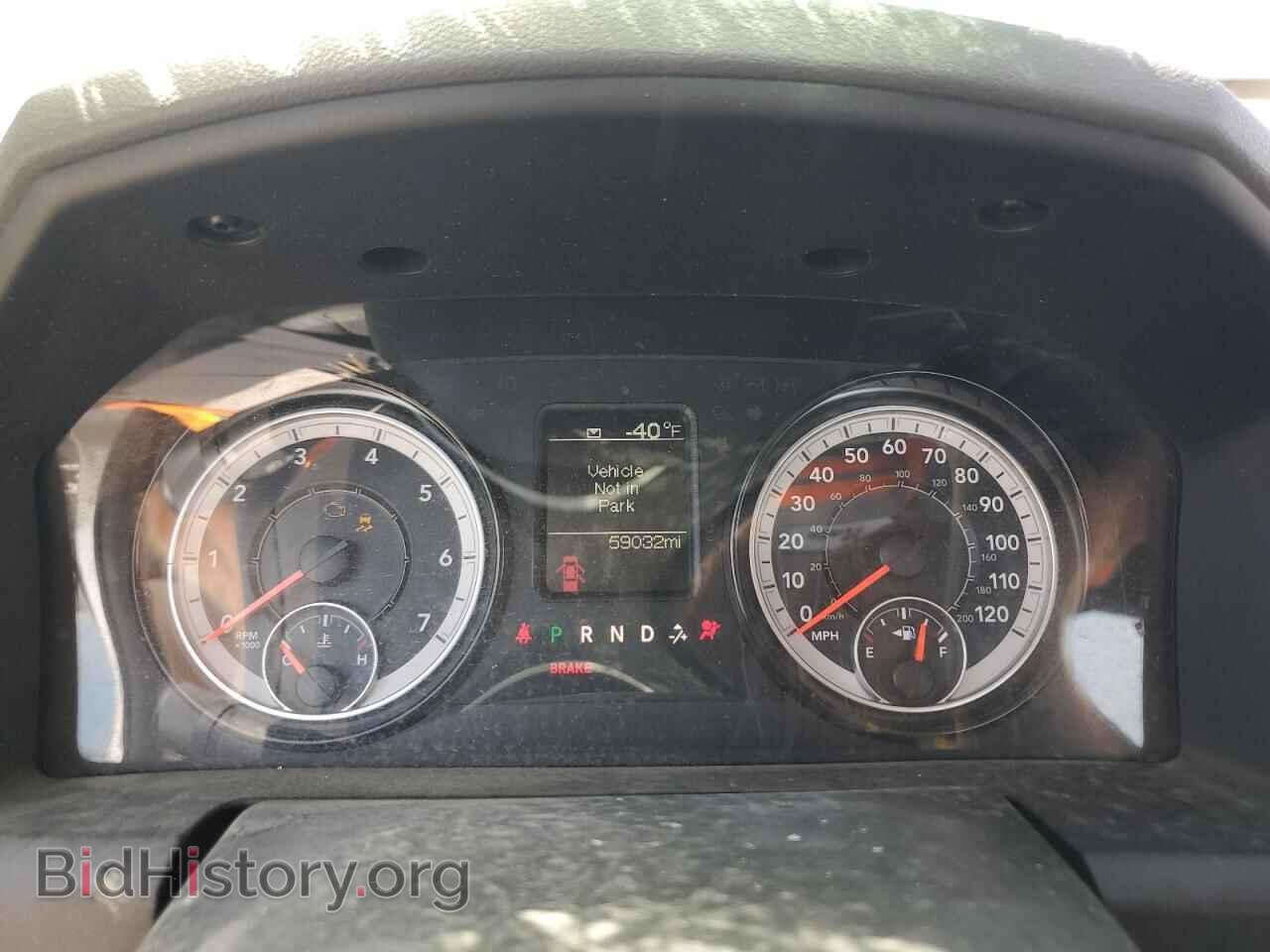 2018 RAM 1500 - VIN: 1C6RR7FG6JS332063 - Фото 9