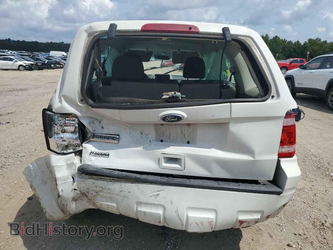 2011 FORD ESCAPE - VIN: 1FMCU0C77BKA09274 - Photo 6