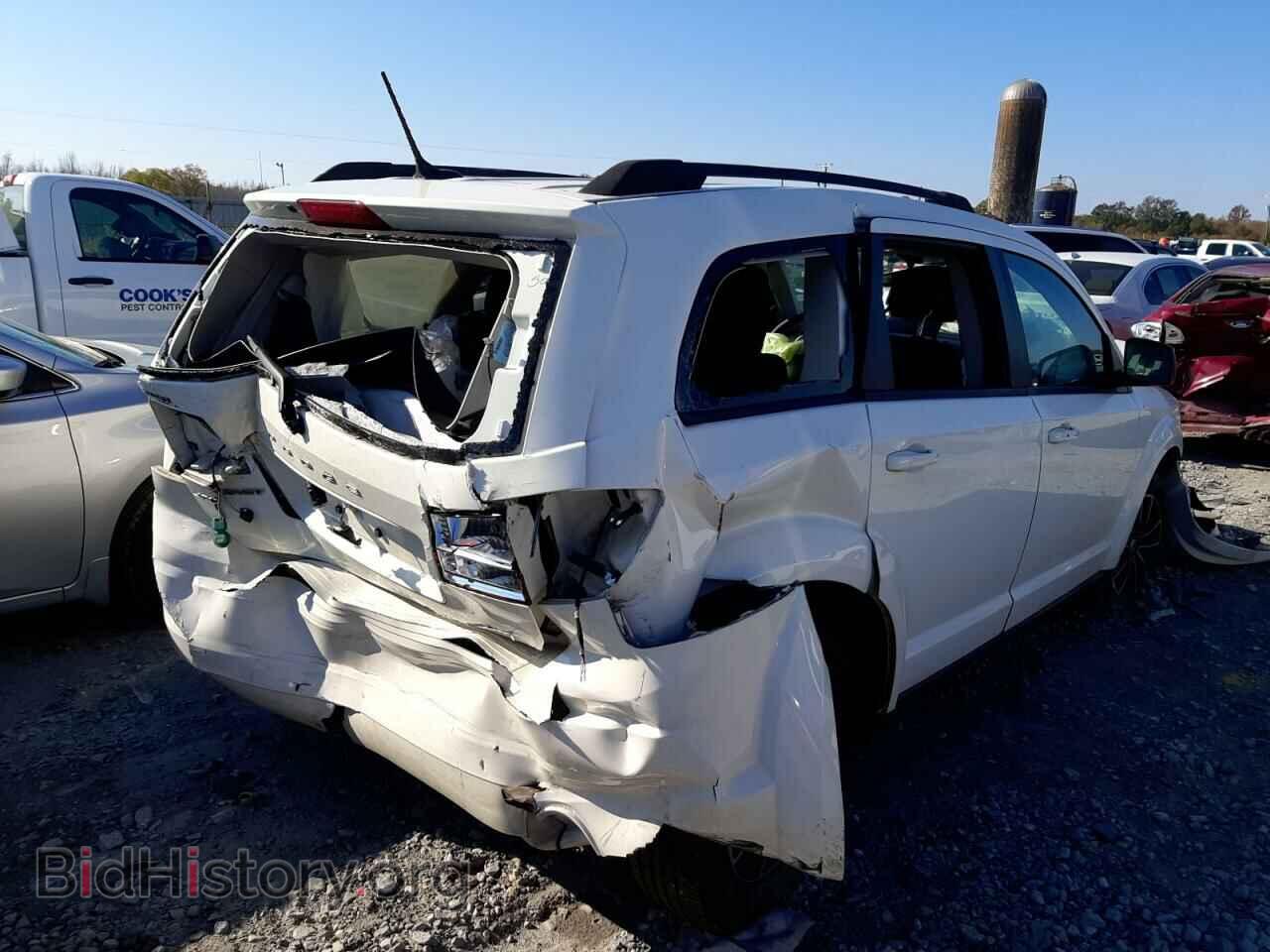 2018 DODGE JOURNEY - VIN: 3C4PDCABXJT302579 - Фото 4