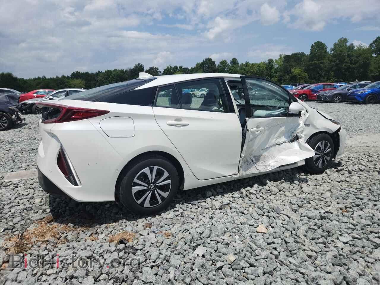 2017 TOYOTA PRIUS - VIN: JTDKARFP2H3041030 - Фото 3