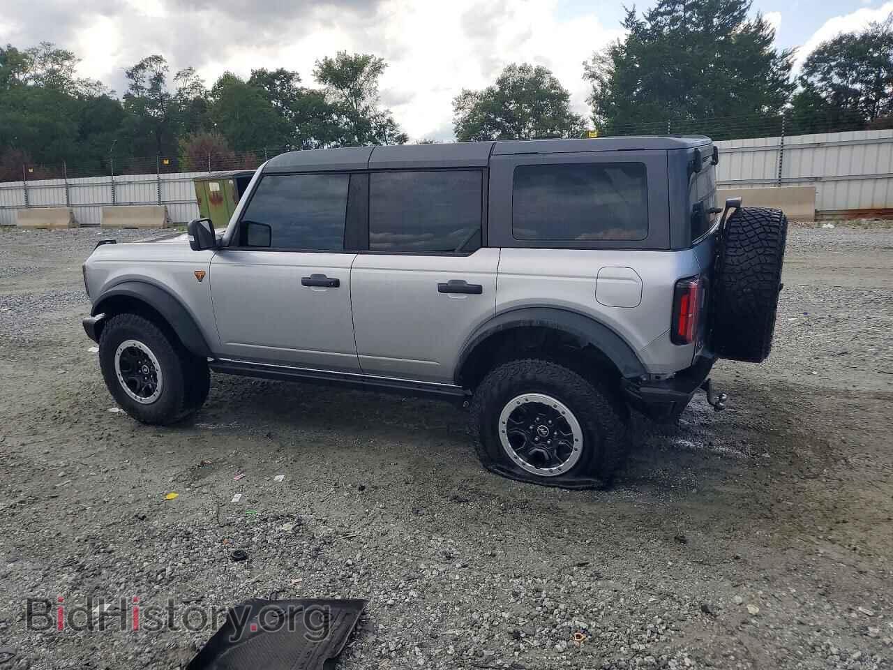 2023 FORD BRONCO - VIN: 1FMEE5DH2PLB16244 - Photo 2