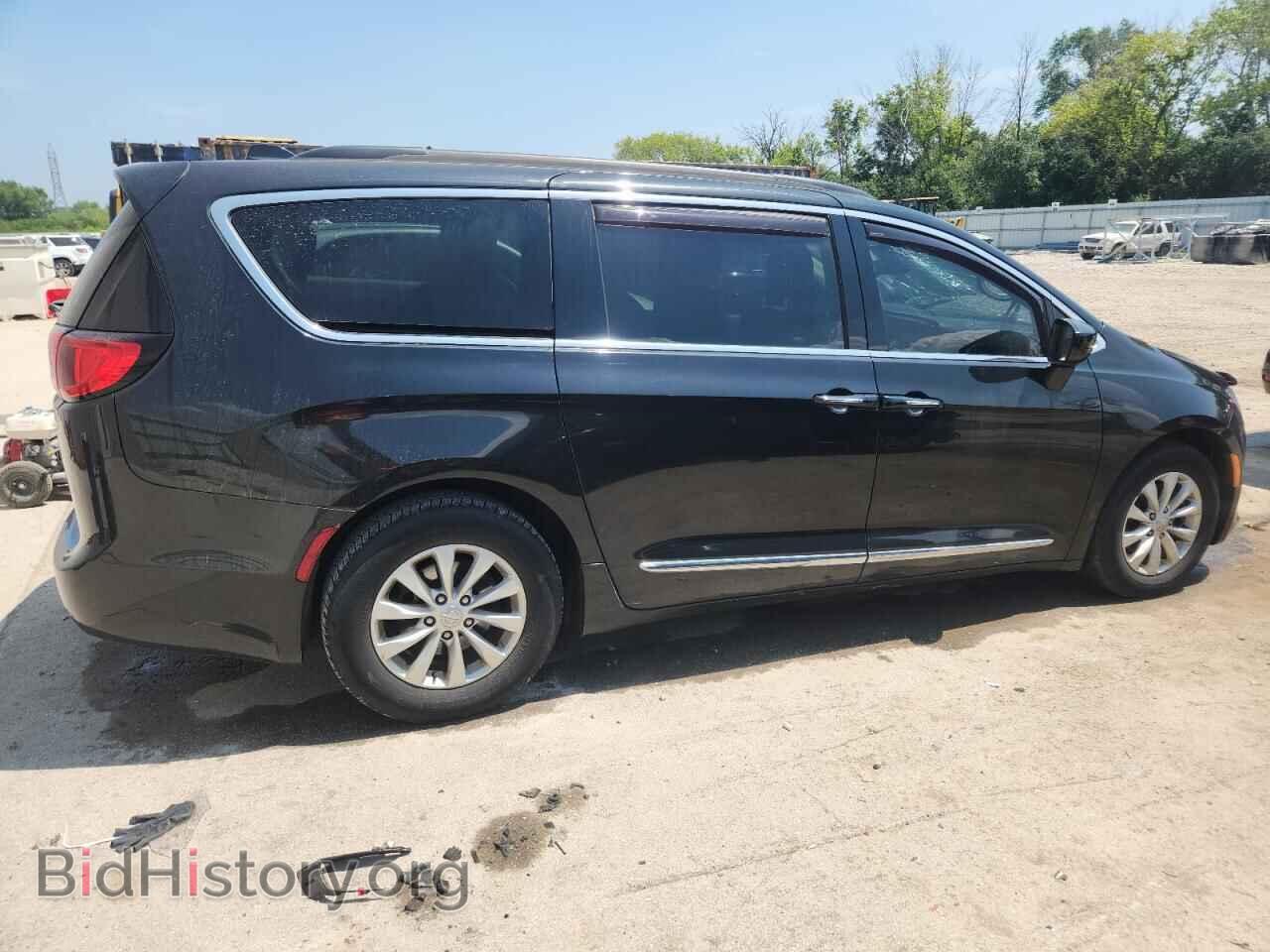 2017 CHRYSLER PACIFICA - VIN: 2C4RC1BG7HR526724 - Photo 3