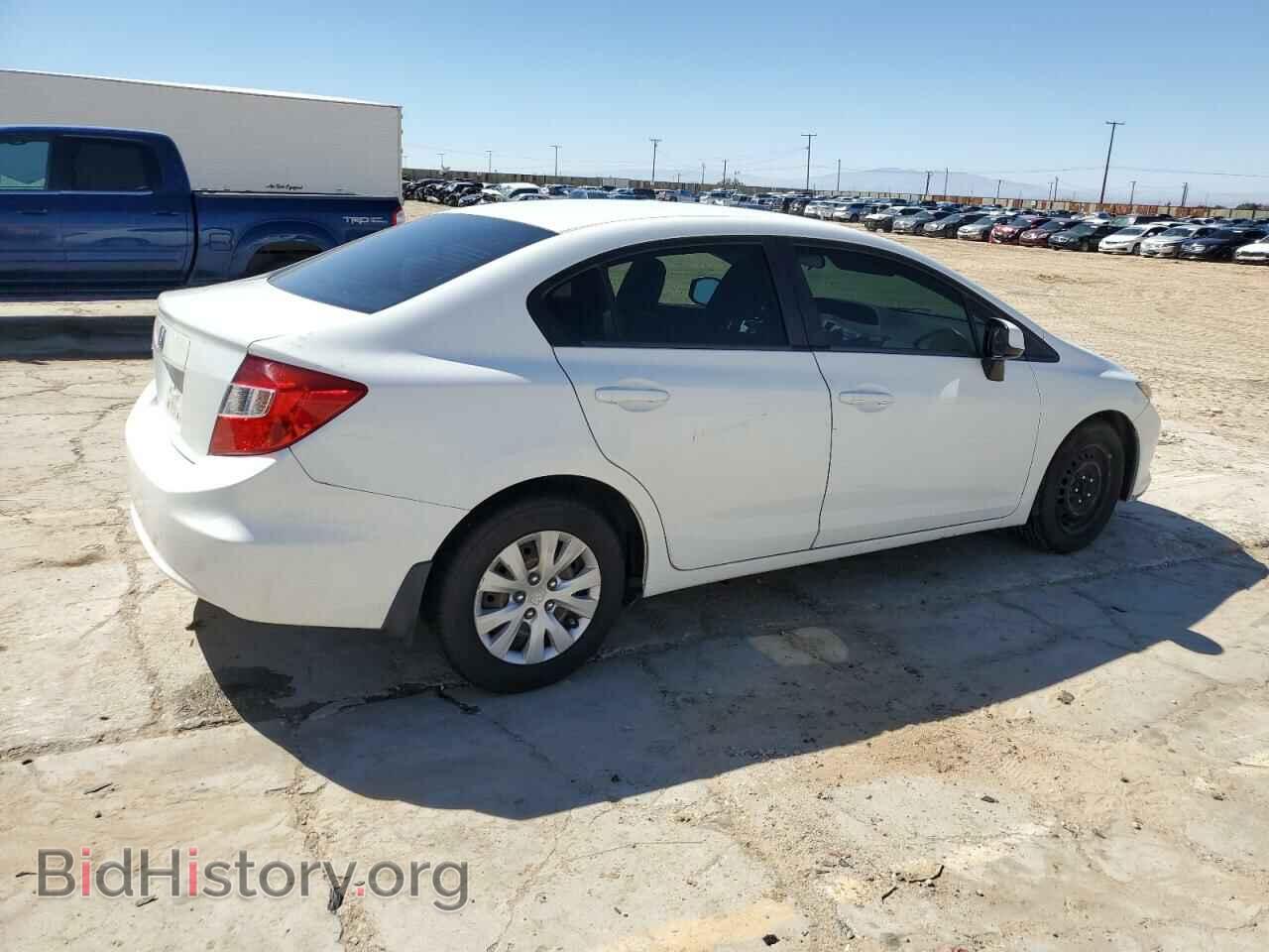 2012 HONDA CIVIC - VIN: 2HGFB2F57CH328570 - Фото 3