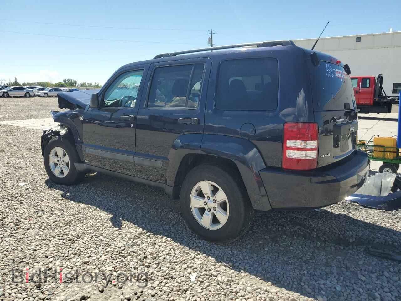 2011 JEEP LIBERTY - VIN: 1J4PN2GK3BW520593 - Фото 2