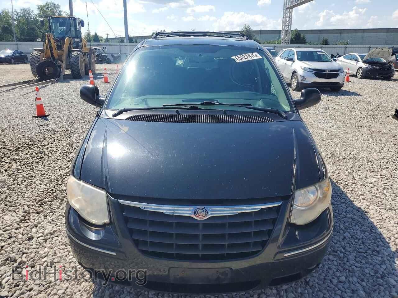 2005 CHRYSLER MINIVAN - VIN: 2C8GP44R25R473341 - Фото 5