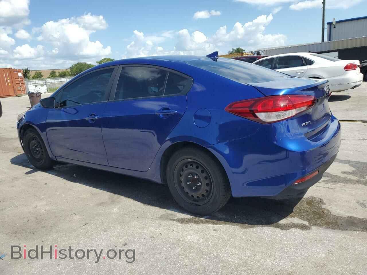 2017 KIA FORTE - VIN: 3KPFK4A77HE013502 - Фото 2
