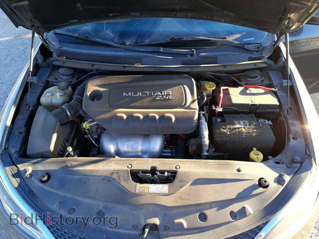 2016 CHRYSLER 200 - VIN: 1C3CCCAB7GN164773 - Фото 7