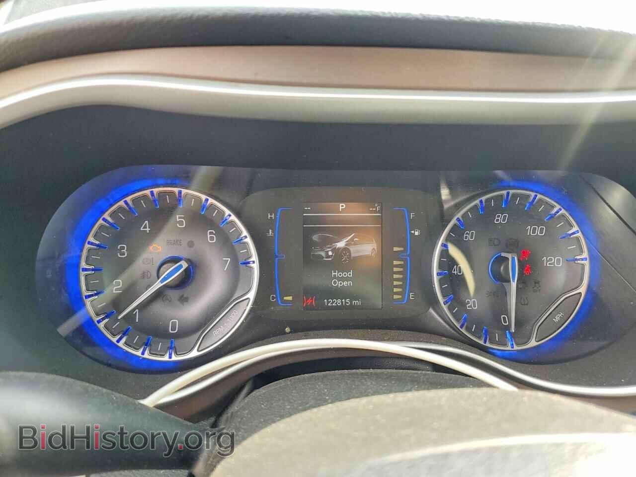 2018 CHRYSLER PACIFICA - VIN: 2C4RC1BG9JR235017 - Photo 9