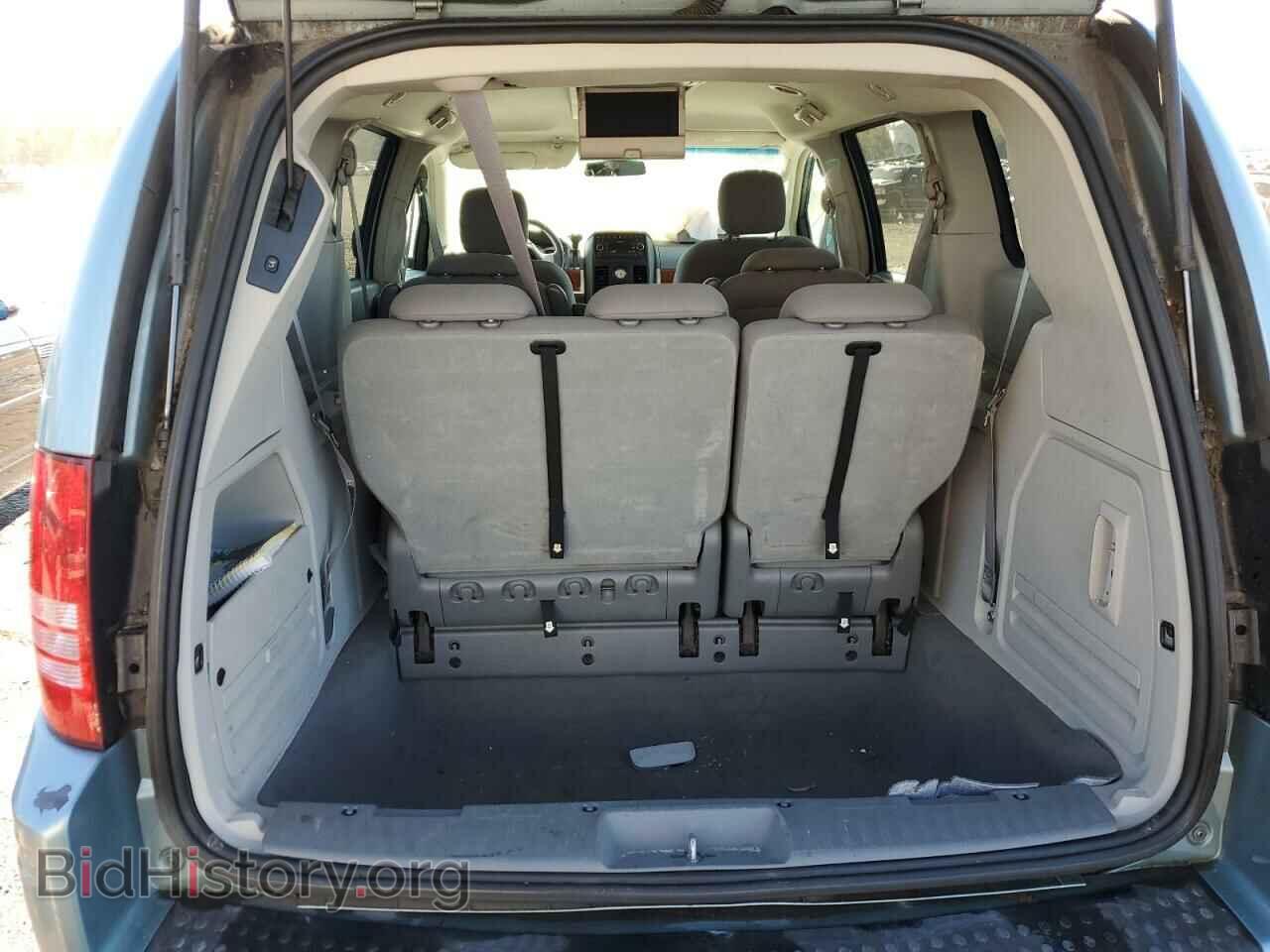 2008 CHRYSLER MINIVAN - VIN: 2A8HR54P18R671667 - Фото 9