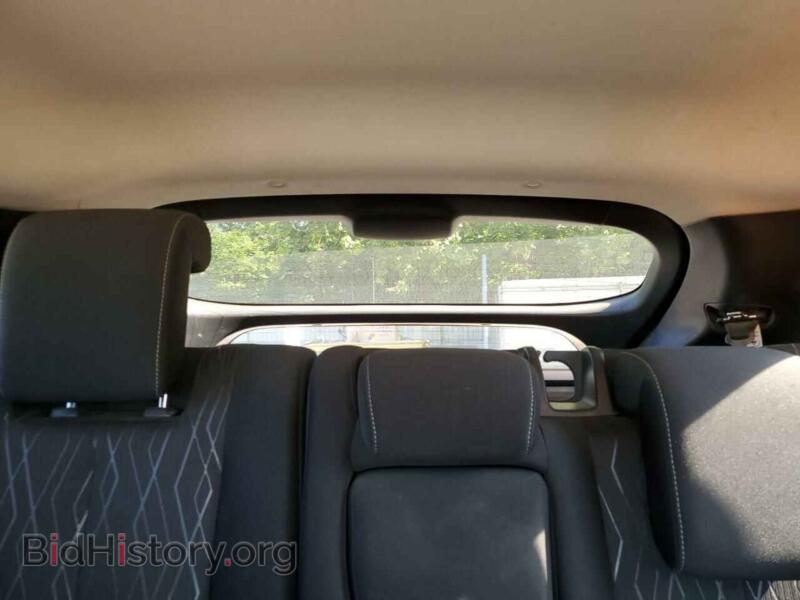 2018 Mitsubishi ECLIPSE (VIN JA4AT5AA2JZ049336) — photo 10 of 16