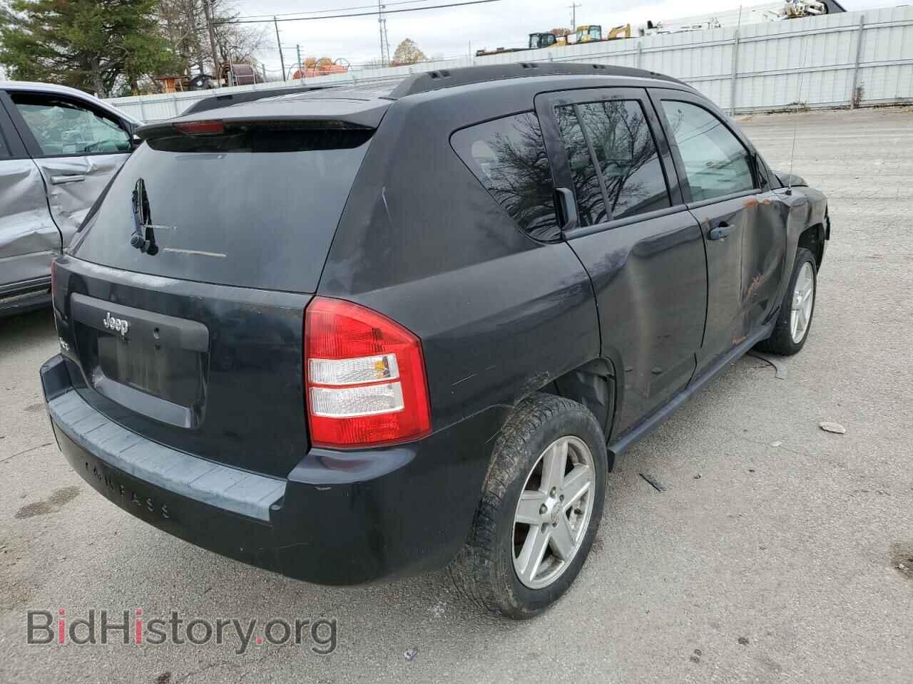 2007 JEEP COMPASS - VIN: 1J8FF47W77D428850 - Photo 4