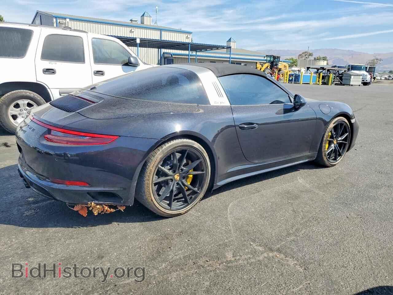 2017 PORSCHE 911 - VIN: WP0BB2A92HS136609 - Фото 3