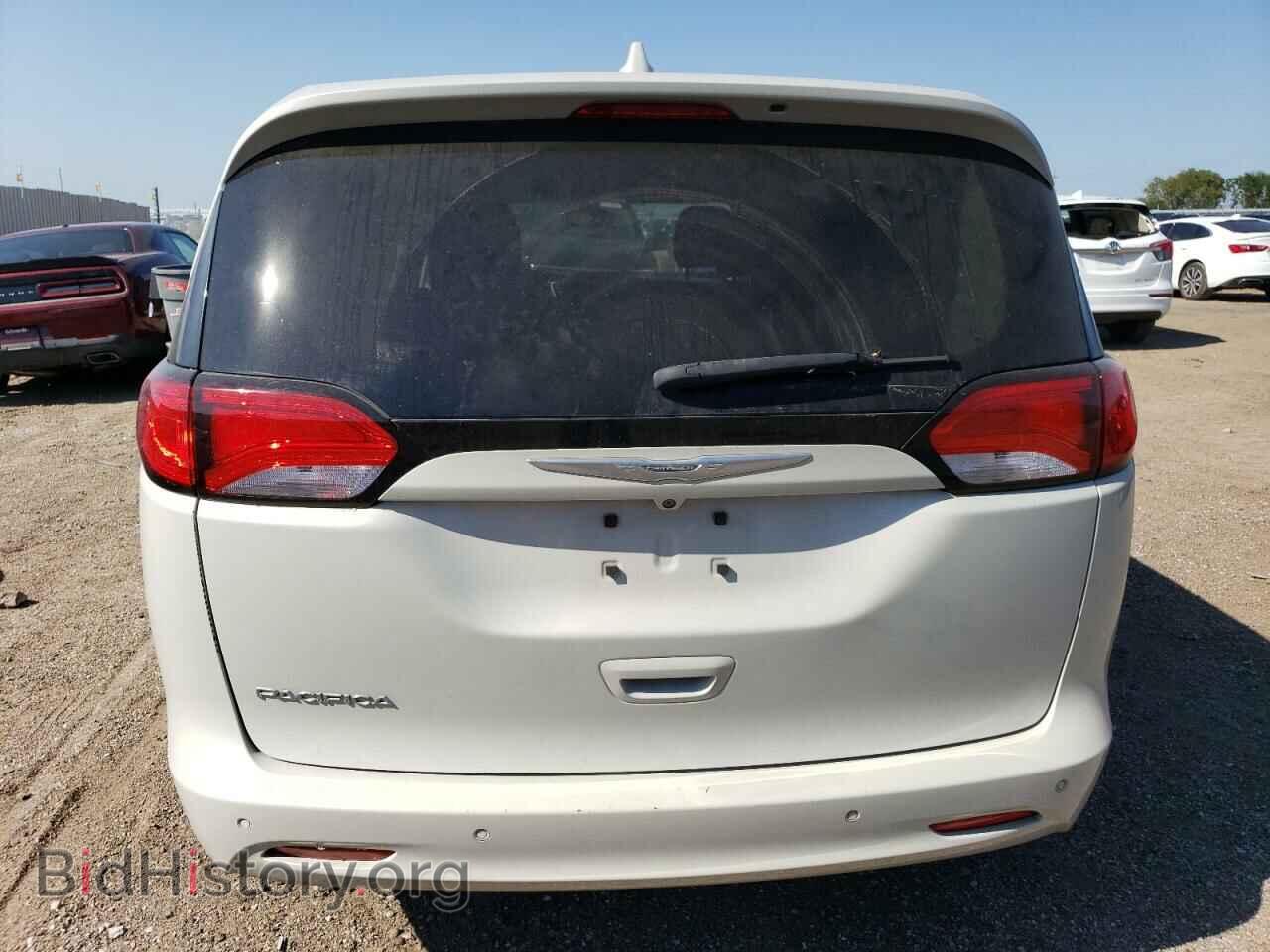 2017 CHRYSLER PACIFICA - VIN: 2C4RC1DG8HR587982 - Фото 6