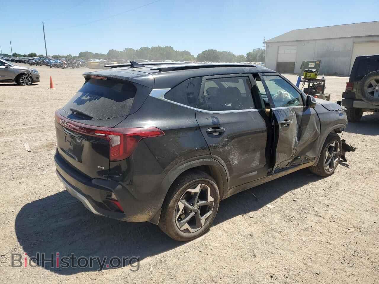 2025 KIA SELTOS - VIN: KNDERCAA5S7708632 - Фото 3