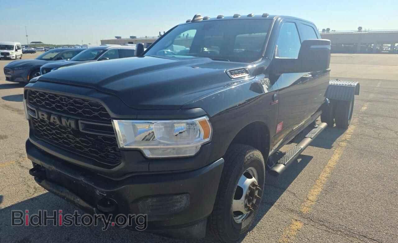 2023 RAM 3500 - VIN: 3C7WRTCLXPG650664 - Photo 2